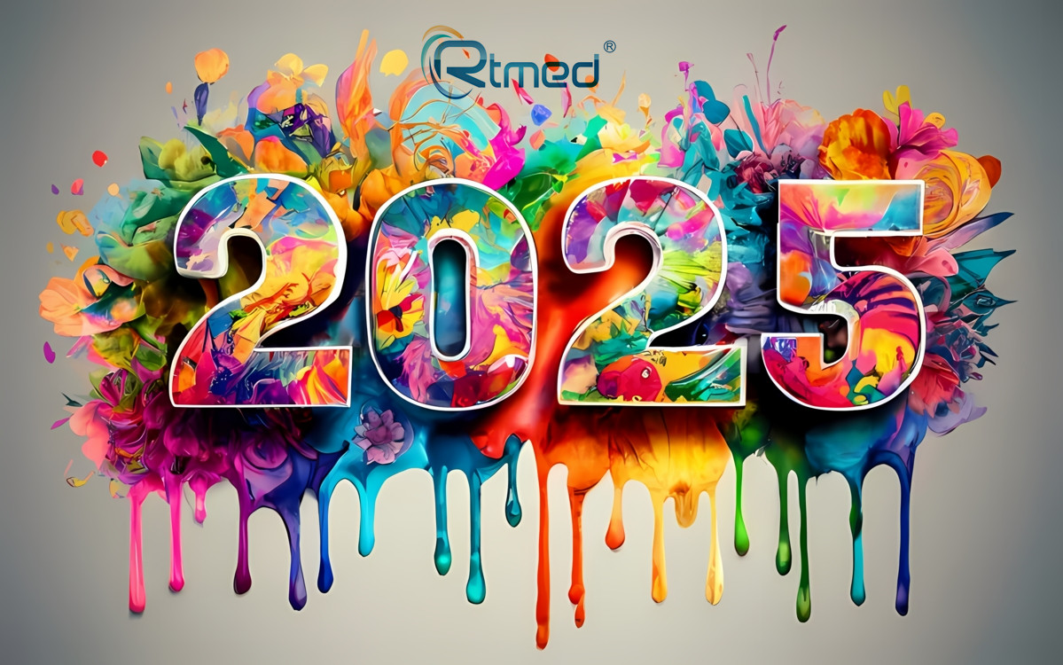 نتمنى لكم سنة جديدة سعيدة 2025